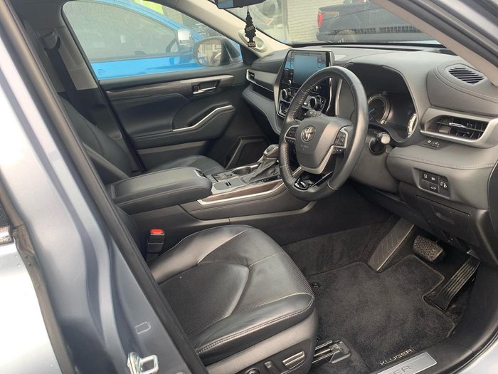 2022 Toyota Kluger Grande