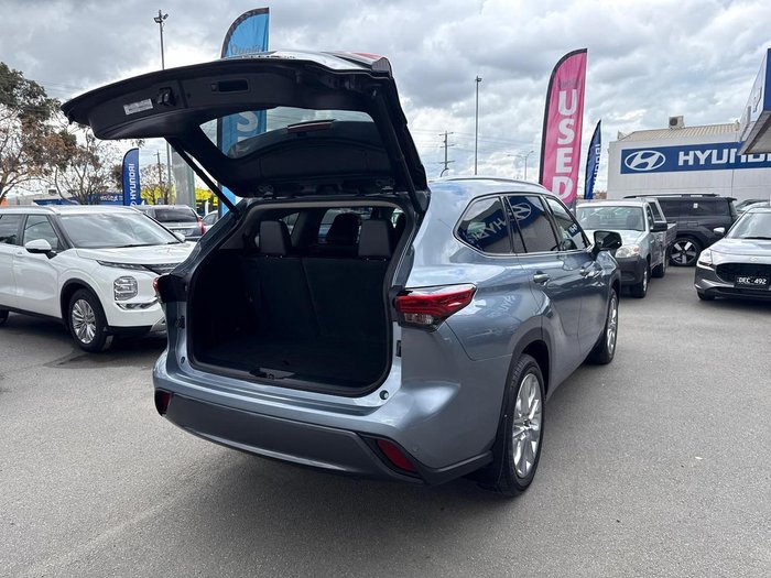 2022 Toyota Kluger Grande