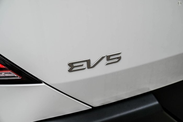 2024 Kia EV5 Air Long Range OVc MY25 Clear White