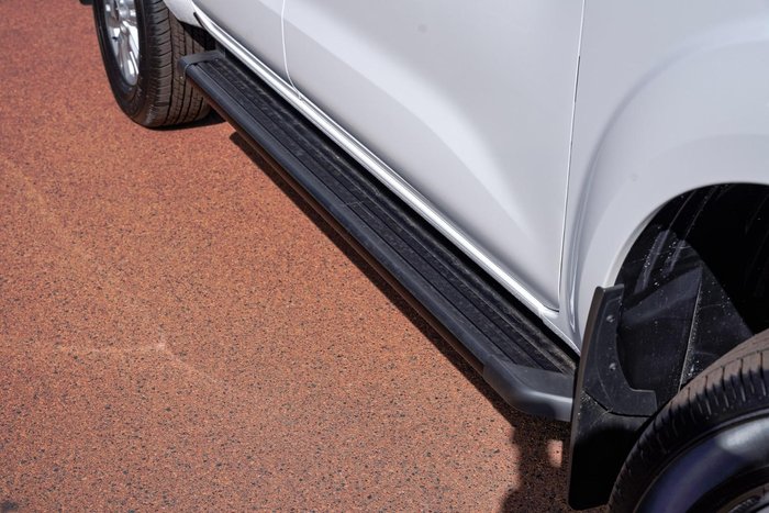 2024 Nissan Navara ST D23 MY24 4X4 Dual Range Solid White