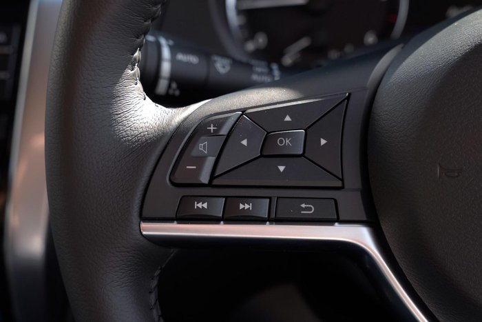 2024 Nissan Navara ST D23 MY24 4X4 Dual Range Solid White