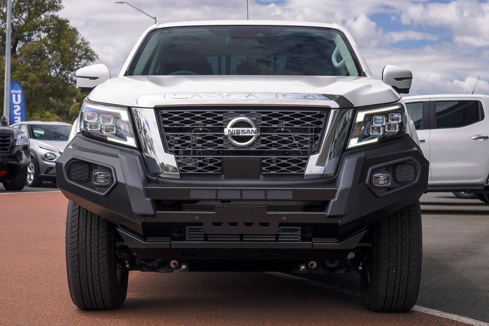 2024 Nissan Navara ST