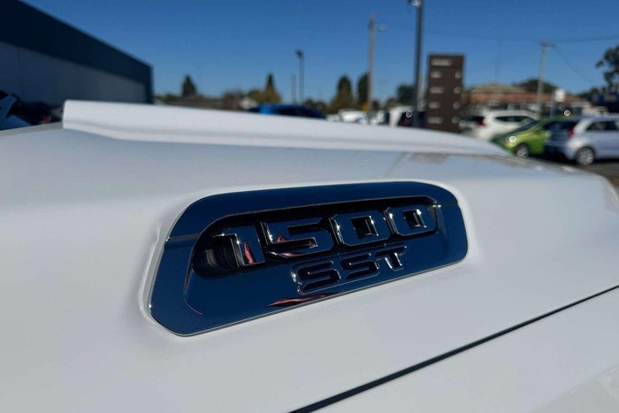 2025 RAM 1500 Laramie Sport Hurricane SO RamBox