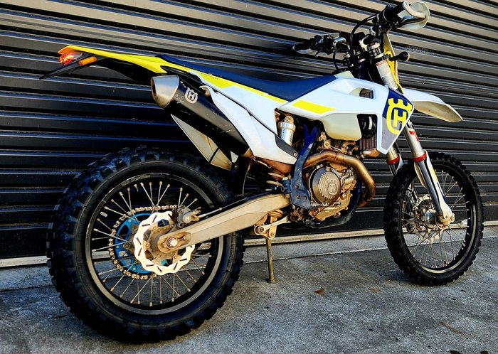 2022 Husqvarna FE 450 FE White