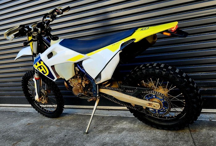 2022 Husqvarna FE 450 FE White