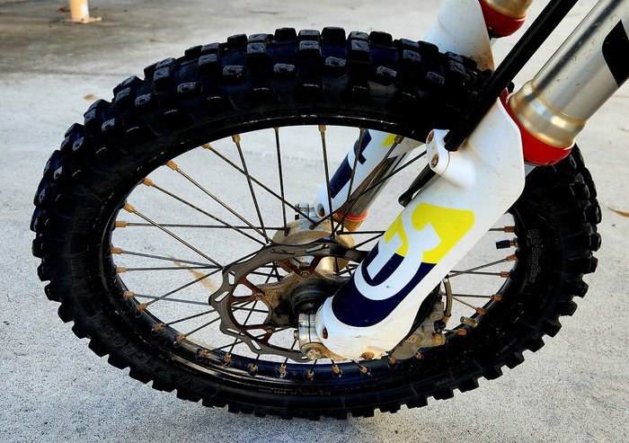 2022 Husqvarna FE 450 FE White