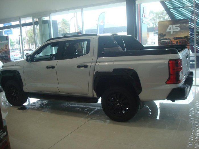 2024 Mitsubishi Triton GSR