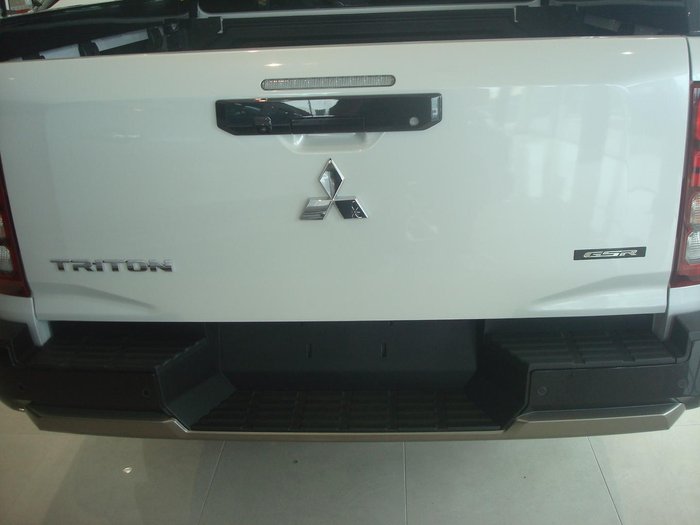 2024 Mitsubishi Triton GSR