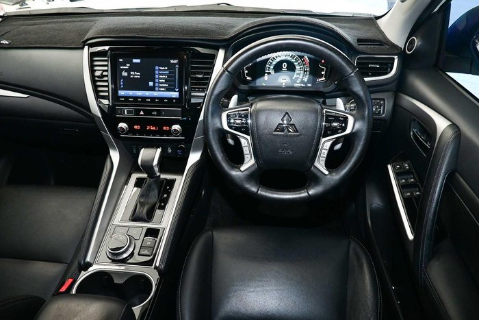 2023 Mitsubishi Pajero Sport Exceed