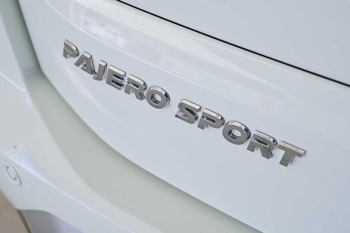 2023 Mitsubishi Pajero Sport Exceed