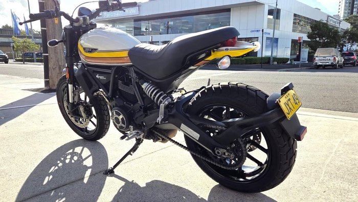 2017 Ducati Scrambler Mach 2.0 Scrambler White
