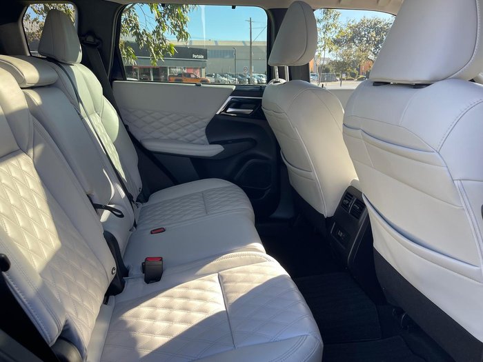 2022 Mitsubishi Outlander PHEV Exceed ZM MY22.5 AWD Cosmic Blue