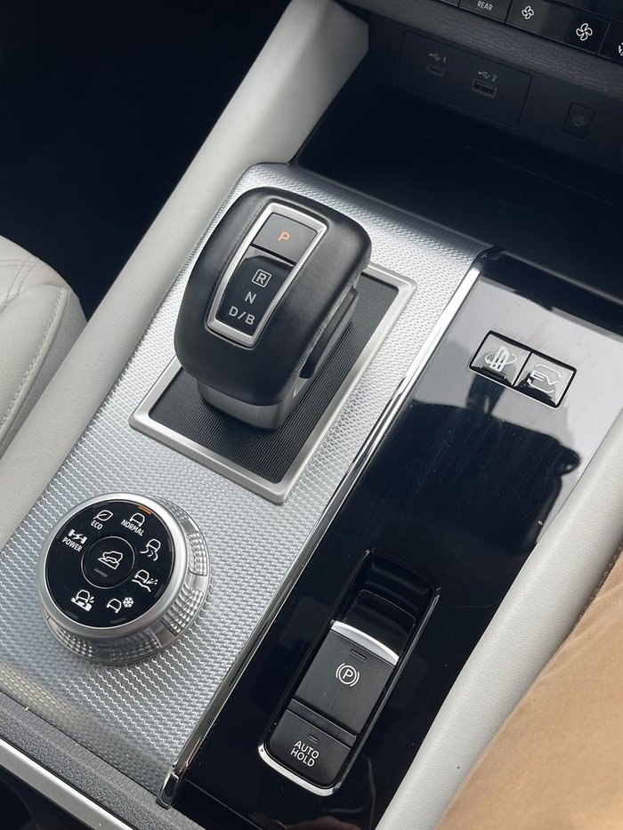 2022 Mitsubishi Outlander PHEV Exceed