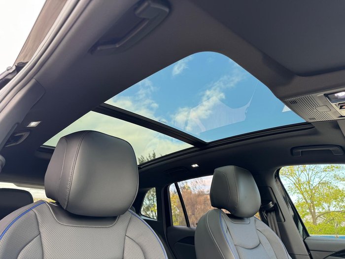 2025 Volkswagen Tiguan 195TSI R-Line