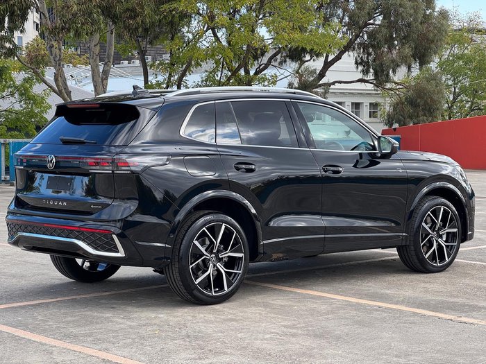 2025 Volkswagen Tiguan 195TSI R-Line