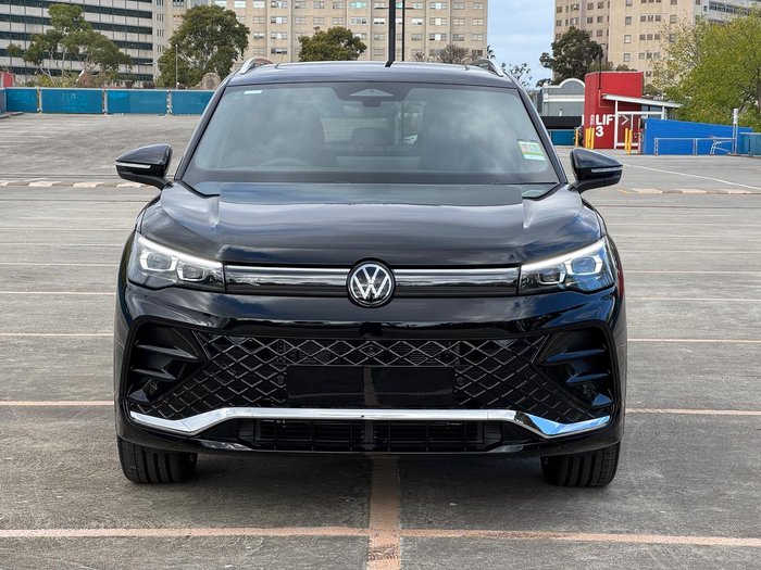 2025 Volkswagen Tiguan 195TSI R-Line