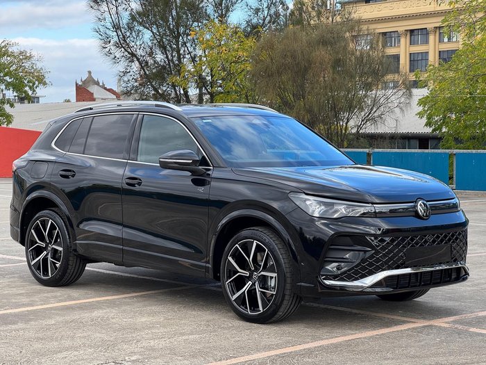 2025 Volkswagen Tiguan 195TSI R-Line