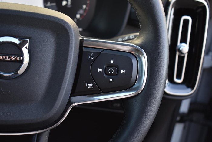 2022 Volvo XC40 T4 Inscription MY22 AWD Glacier Silver