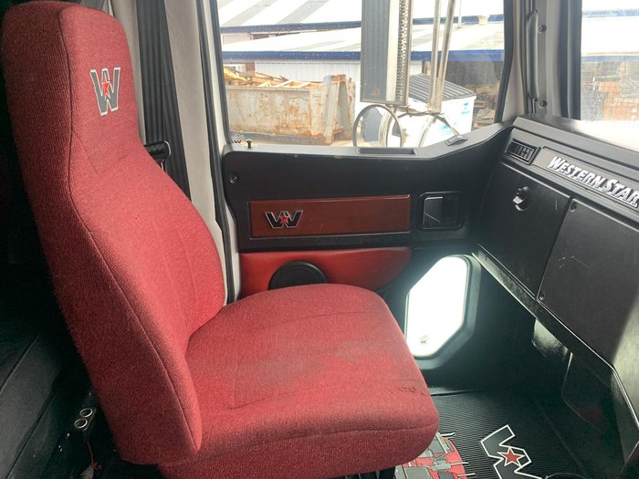 2019 Western Star 4864Fxb 40