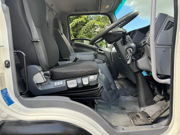 2015 Isuzu Frr FRR 500 WHITE