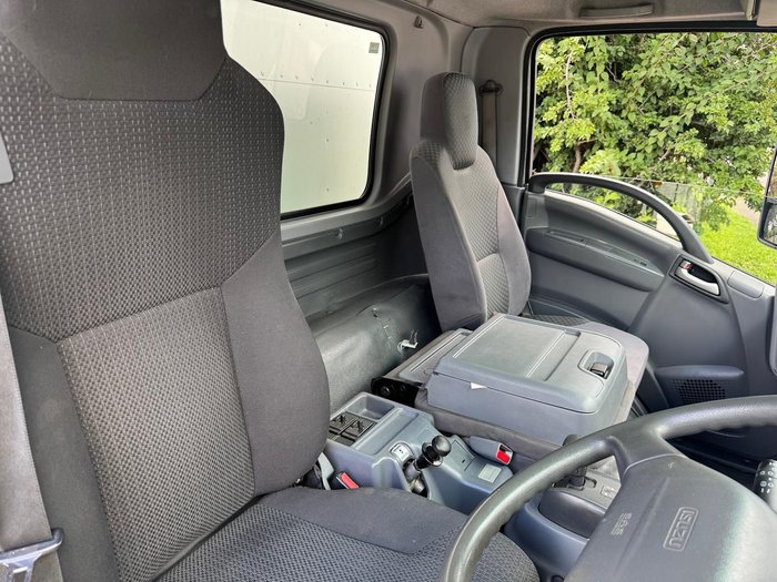 2015 Isuzu Frr FRR 500 WHITE