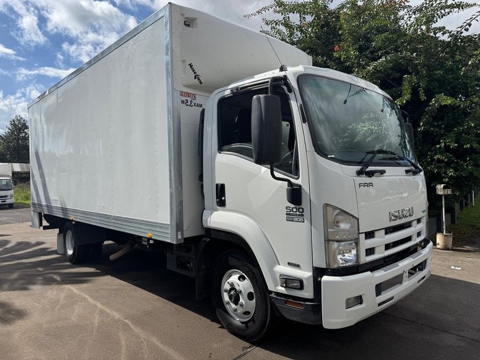 2015 Isuzu Frr FRR 500 WHITE