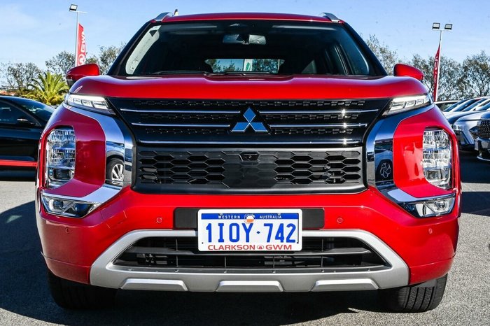 2024 Mitsubishi Outlander Exceed
