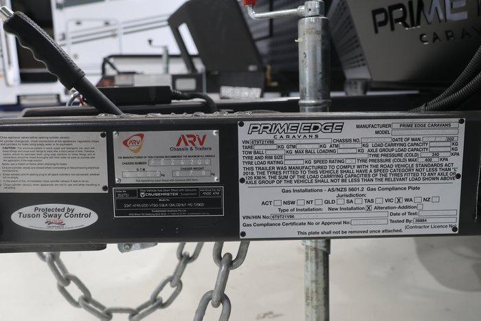 Prime Edge Warrior 19ft 6 Full Off Grid Family Off Road