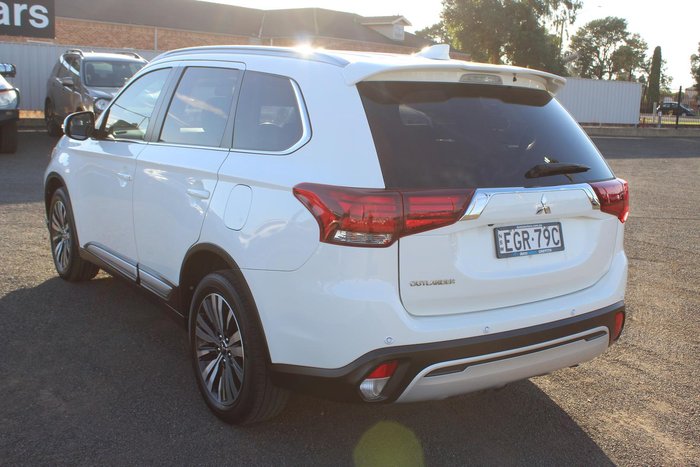 2019 Mitsubishi Outlander LS