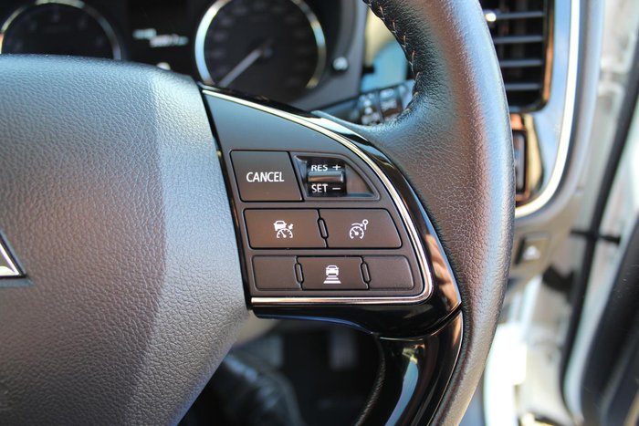 2019 Mitsubishi Outlander LS