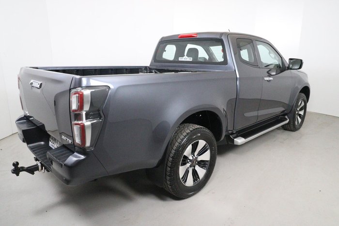 2022 Isuzu D-MAX LS-U