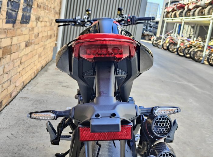 2025 DUCATI MONSTER SP ROAD RED