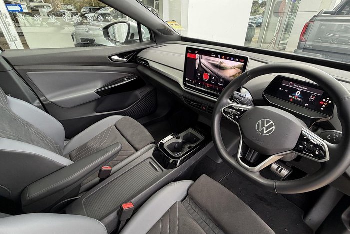 2025 Volkswagen ID.4 Pro