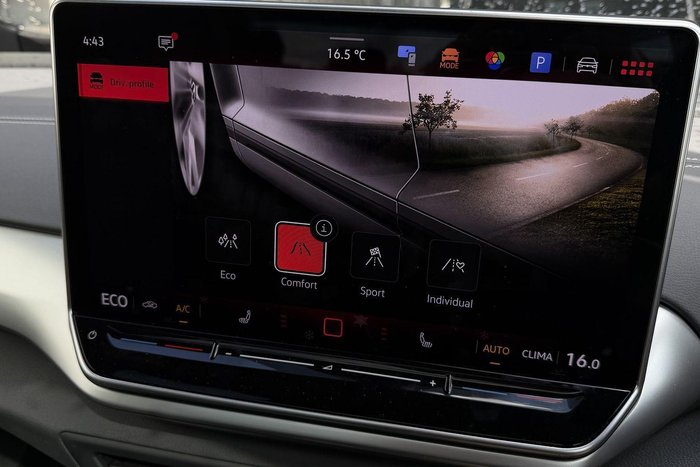 2025 Volkswagen ID.4 Pro