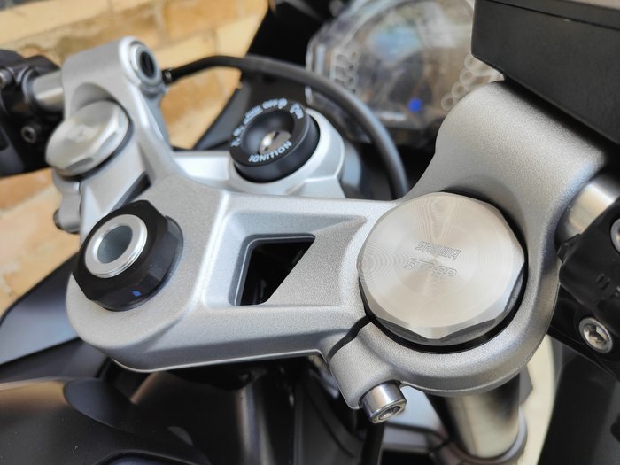 2025 TRIUMPH DAYTONA 660 LAMS ROAD GREY