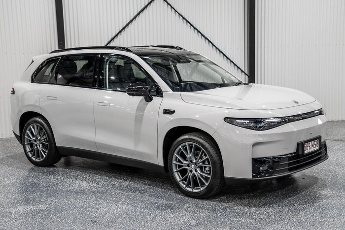 2024 Leapmotor C10 Design B11 Terra Grey