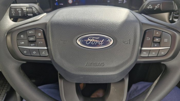 2024 Ford Everest Ambiente