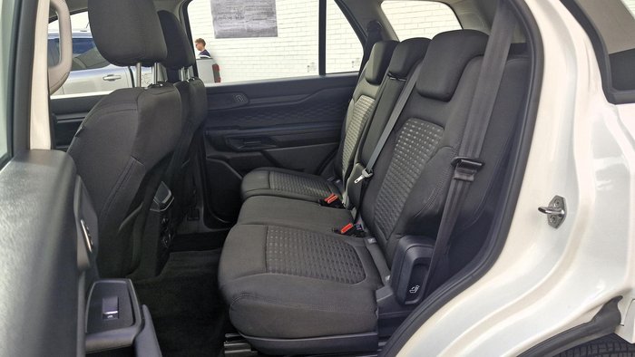 2024 Ford Everest Ambiente