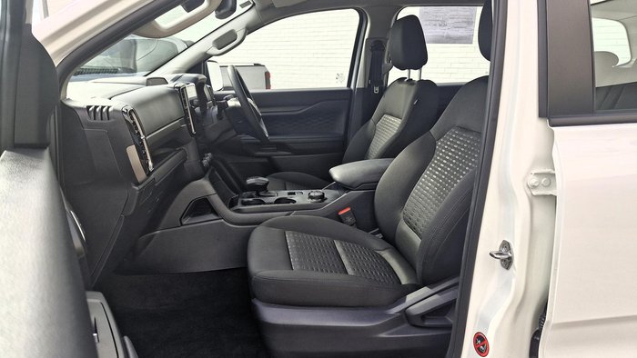 2024 Ford Everest Ambiente