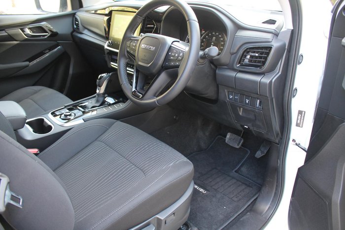 2025 Isuzu MU-X LS-U