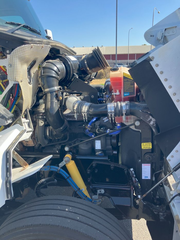 2021 Kenworth T410 SAR WHITE