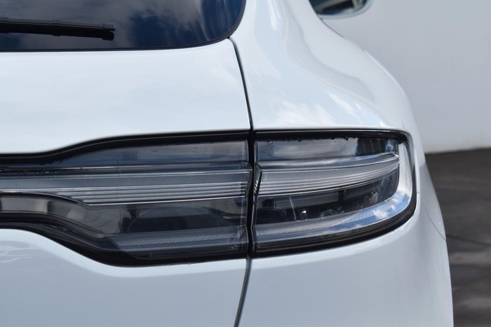 2020 Porsche Macan GTS 95B MY20 AWD Carrara White