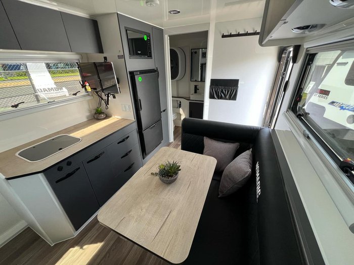 2025 Nomadic Off-Road Campers Norca-17.6 Dt Series