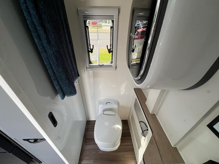 2025 Nomadic Off-Road Campers Norca-17.6 Dt Series
