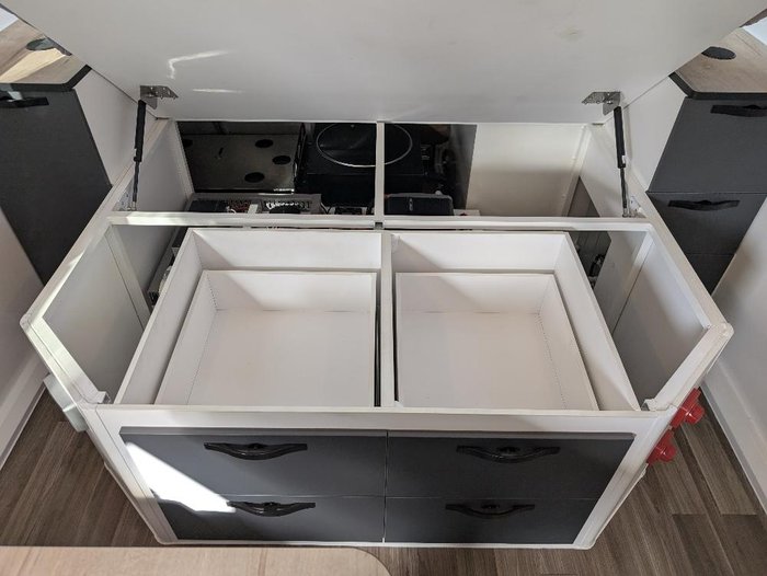 2025 Nomadic Off-Road Campers Norca-17.6 Dt Series