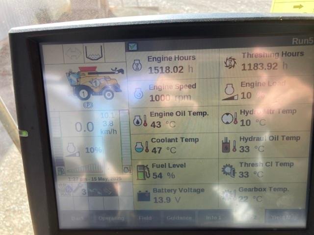 2019 New Holland Cr8.90