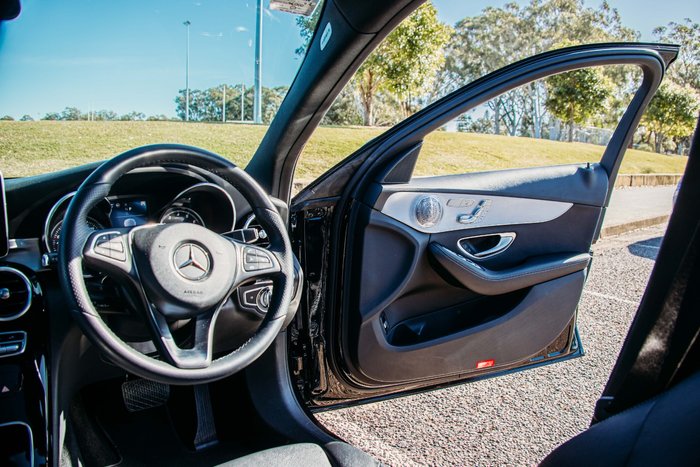 2017 Mercedes-Benz C-Class C300
