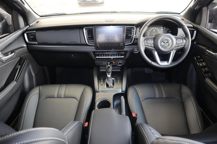 2025 Mazda BT-50 GT