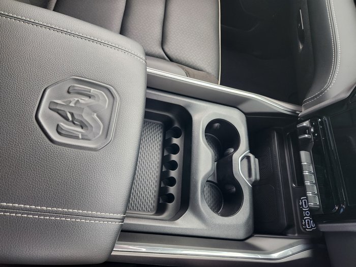 2024 RAM 1500 Laramie Sport RamBox