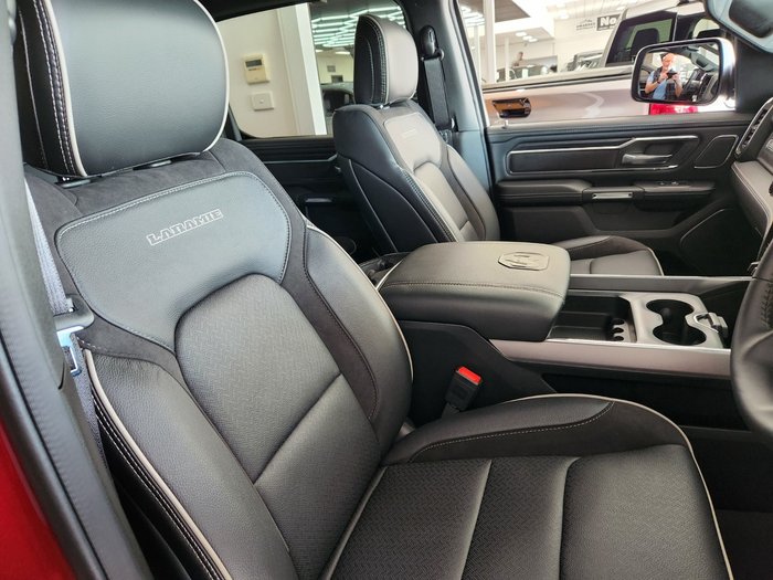 2024 RAM 1500 Laramie Sport RamBox